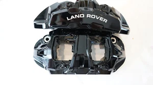 NEW GENUINE RANGE ROVER L460 L461 FRONT BRAKE CALIPERS BREMBO BLACK PAIR 2021 ON - Picture 1 of 7