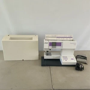 Pfaff 2025 Style Sewing Machine As Is - Picture 1 of 24