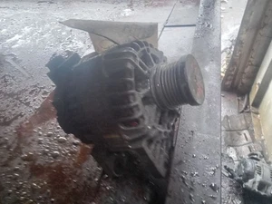 Alternator Fits 13-19 SENTRA 381034 - Picture 1 of 10