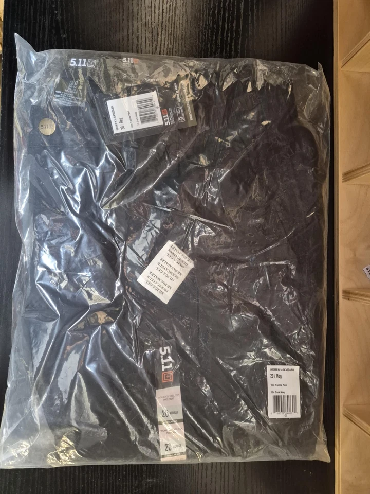 511 Women 12 R TacLite Pro Tactical Pants 64360 Navy Blue 30-34 W X 30inseam B7