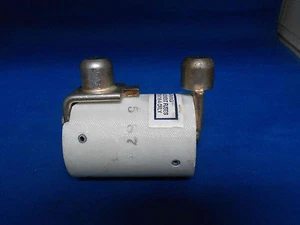 ETN-6796A ITE SICHERUNG NEW OLD STOCK ALT PN: LF5H400RD ANLAUFEN SIEHE BILD - Bild 1 von 3
