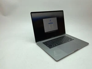 MacBook Pro A2141 I7-9750H 2019 16 Go RAM 512 Go ANGLAIS, QWERTY US - Photo 1/3