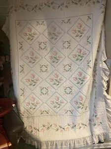 CROSS STITCH RUFFLED FLORAL BEDSPREAD/87” x 78” - Picture 1 of 8