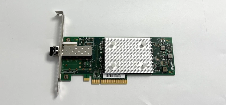 P8PCK Dell QLE2690 Qlogic Single Port 16GB Fibre Channel HBA High Profile - Image 1 of 3