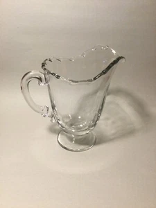 Vintage Fostoria Century Muster Milchsaft Glaskrug mit Fuß 16 Unzen - Bild 1 von 10