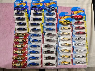 Hot Wheels Nissan Fairlady Z LOTE DE 45 AZUL NEGRO AMARILLO ROJO BLANCO Ver imágenes Foto 1 de 4