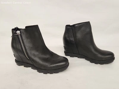 Sorel Women's Black Boots Size 8 - Image 1 of 4