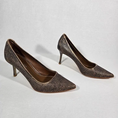 DONALD J PLINER Gold Metallic Brush Off LEATHER Pointed Toe Heel Pumps Size 8.5M - Image 1 of 4