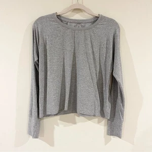 Beyond Yoga federleichter Daydreamer Pullover grau Damen Langarm Oberteil Gr. S - Bild 1 von 6