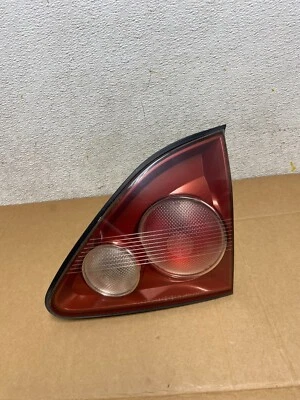 Luz trasera interior trasera lado pasajero derecho Lexus RX300 1999-2001 OEM M0470 DW Foto 1 de 4