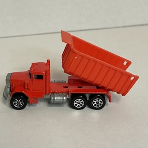 HOT WHEELS 1979 PETERBILT RED DUMP TRUCK 1:64 DIECAST 3 1/2" NO GATE VINTAGE - Picture 1 of 7