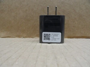 Motorola 10W 5V 2A Universal Power Adapter SA18C82732 SA18C82741 NEW - Picture 1 of 7