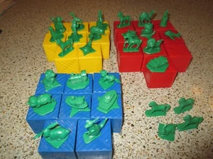 Vintage TUPPERWARE Busy Blocks & Figures Alphabet, ABC Animals 26 Blocks - Picture 1 of 9