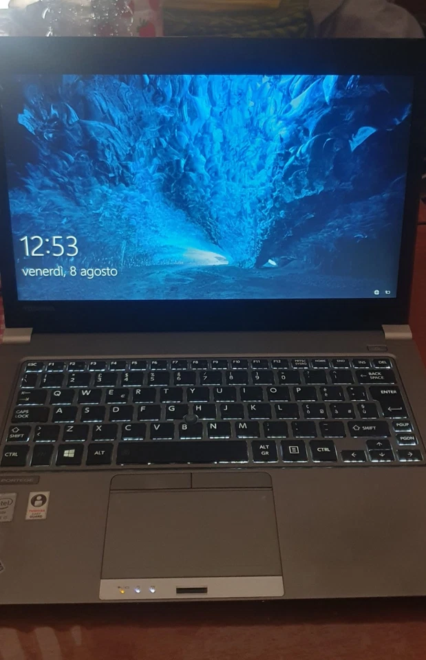 Notebook TOSHIBA Portege Z30 Portatile 13" Cpu i5 16gb ram ssd - Immagine 1 di 4