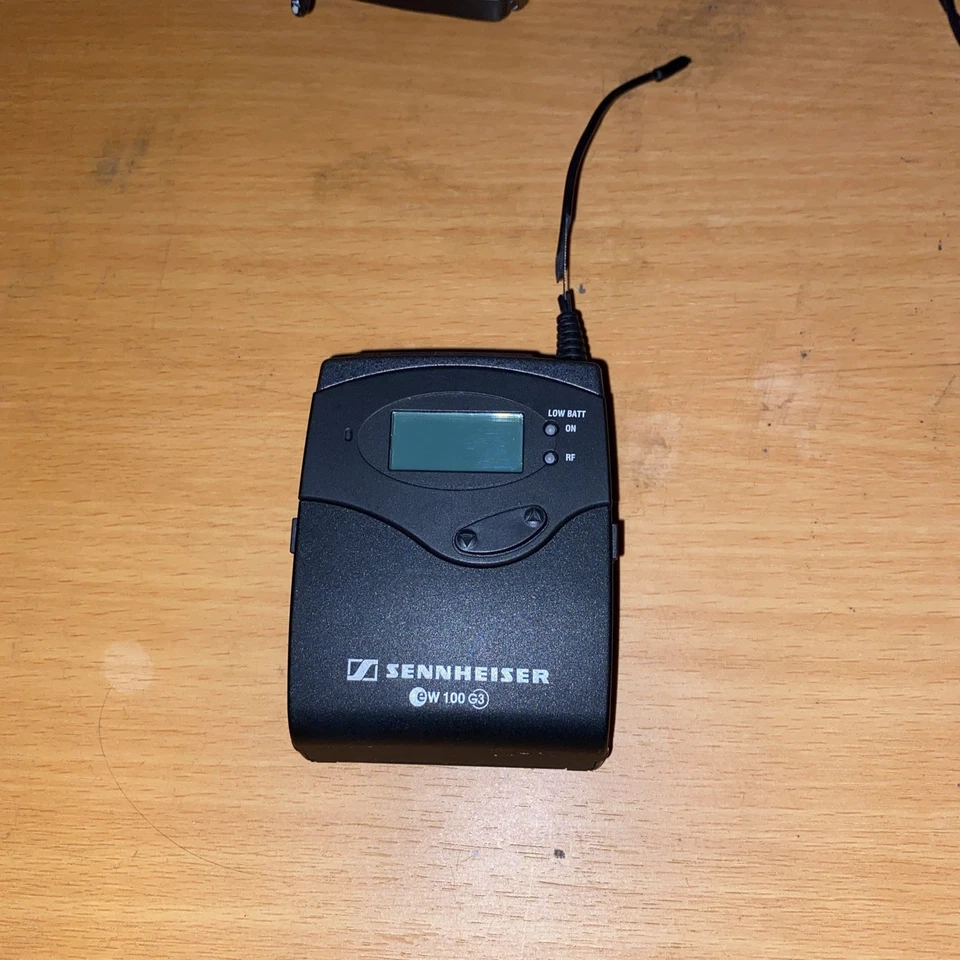 Sennheiser SK 100 - EW 100 G3 Wireless Bodypack Transmitter w/ Mic 516-558 MHz - Image 1 of 1