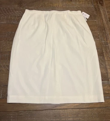 Falda Larry Levine Classics Crema Hasta la Rodilla Talla 20W Nueva con Etiquetas  Foto 1 de 4