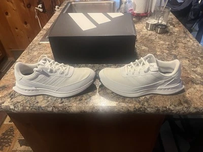 Zapatos de golf Adidas S2G para hombre sin clavos 2024 9,5 ¡¡Nuevos!!! Foto 1 de 4