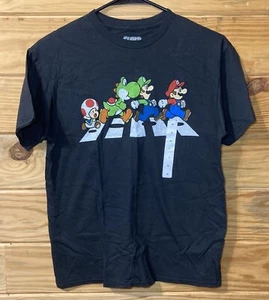 Super Mario Bros Abbey Road Crosswalk Graphic T-Shirt Size M Luigi Toad Yoshi - Picture 1 of 5