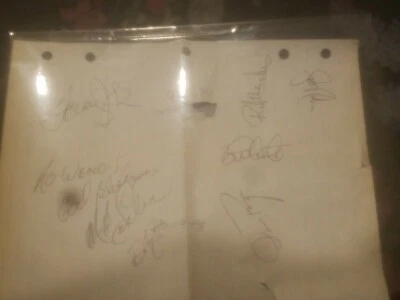 Papel firmado por Tommy John Rickey Henderson autografiado New York Yankees NY Foto 1 de 4