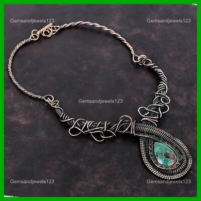 Collar de mujer con cadena envuelta en alambre de crisocola de cuprita natural de pera de cobre joyería Foto 1 de 4