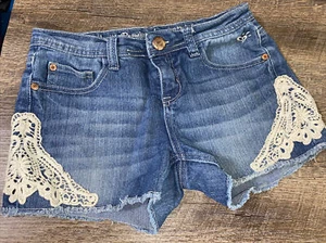 Justice Girls Sz 16 Crocheted Jean Denim Shorts Guc - Picture 1 of 3