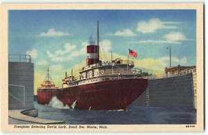 Frachtschiff betritt Davis Lock, Sault Ste Marie, MI - 1949 Leinen Postkarte - Bild 1 von 2