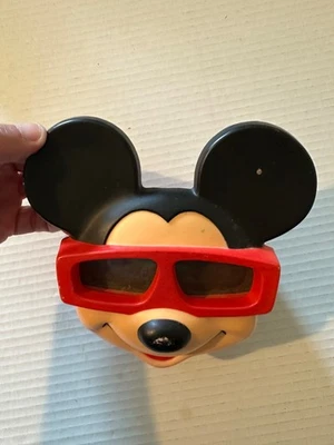 VINTAGE MICKEY MOUSE VIEW MASTER 3D WITH 10 SLIDES - Image 1 of 4