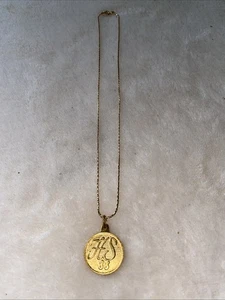 VTG 1988 Avon Award HS 88 Pendant Necklace 17” Goldtone Chain - Picture 1 of 6