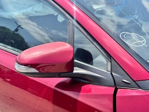 2019-2022 TOYOTA C-HR CHR RIGHT PASSENGER SIDE VIEW DOOR MIRROR OEM 19-22 - Picture 1 of 11