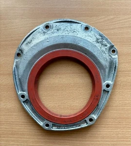 Lotus 907 / 910 / 912 rear oil seal housing - Esprit, Excel, Sunbeam, Elite - Picture 1 of 2