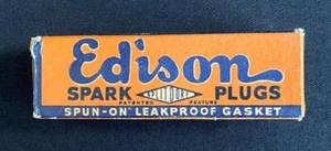 EDISON SPARK PLUG MOTORISTS GARAGE MOTOR CAR VINTAGE DISPLAY BOX PETROL ENGINE - Picture 1 of 8