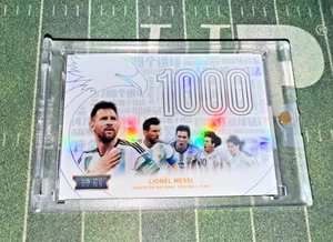 Fansmall Team Lionel Messi Moments 1000th Games 2023 refractor blanco/15 SSP📈🔥 - Imagen 1 de 2