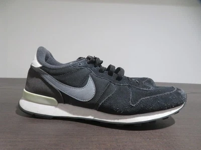 Nike Internationalist Shoes Womens Size 9 Black Gray Retro Running 629684-016 - Image 1 of 4