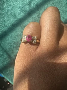18k Solid Gold Ruby And Diamond Bow Tie Ring Vintage - Picture 1 of 7