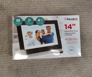 New! Aluratek ADMPF214FB - 14” Digital Photo Frame with 4GB Built-in Memory - Photo 1 sur 3