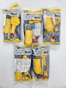 Lot of 5 Hubbell 15W33H Watertight Connectors NEMA 5-20R 20A 125V - Picture 1 of 5