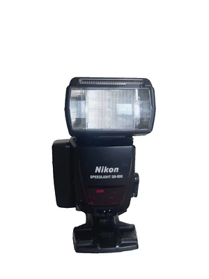 Nikon SB-800 Speedlight i-TTL Shoe Mount Flash - Image 1 of 4