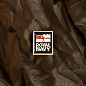 Royal Navy Pin Badge - Picture 1 of 2