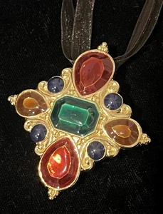 Vtg Jay Strongwater Maltese Cross Scarf Pendant Colorful Enamel Signed - Picture 1 of 11