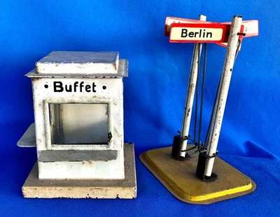 VINTAGE GAUGE 1 METAL KIBRI BUFFET STAND AND DIRECTION BOARD (BERLIN & MUNICH) - Image 1 of 4