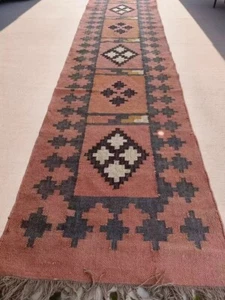 Alfombra Kilim, hecha a mano de lana natural y yute, hecha a mano con una estética rústica - Imagen 1 de 10