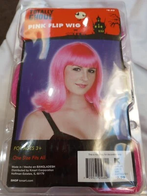TOTALLY GHOUL PINK FLIP WIG HALLOWEEN COSPLAY COSTUME ONE SIZE FITS ALL KMART - Image 1 of 3