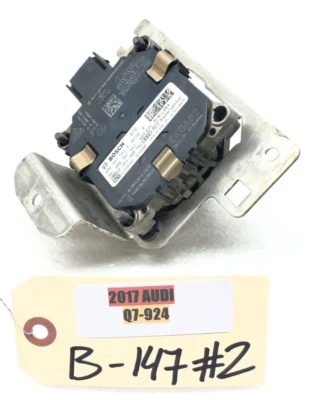 Audi Q7 2017-2019 paso derecho control de crucero distancia sensor radar con soporte OEM Foto 1 de 4