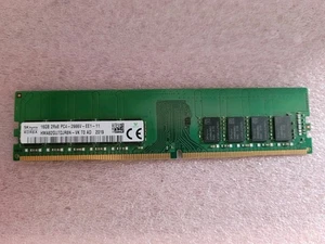 SK Hynix HMA82GU7DJR8N-VK 16GB 2RX8 PC4-2666V ECC UDIMM FOR Server - Picture 1 of 1