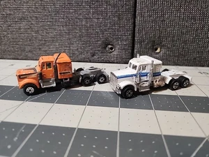 Vintage (2) Semi Trucks 1:64 Diecast Model - Yat Ming Kenworth + Other Brand - Picture 1 of 11
