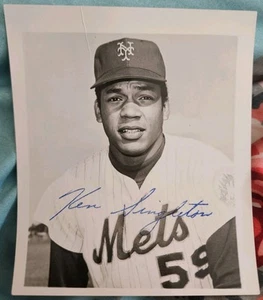 Ken Singleton Signed Autograph 3x5 B&W Photo - Picture 1 of 4