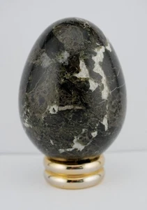 Lovely Polished Onyx Black with White Marbling Egg Shaped crystal 7.5 cm's Long - Picture 1 of 2