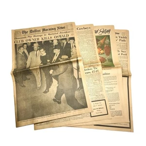 Giornale The Dallas Morning News, 25 novembre 1963 "Il proprietario del club uccide Oswald" - Foto 1 di 11