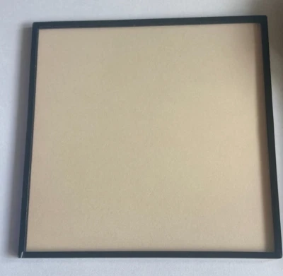 4x4 Filter - 812 Warming Filter with pouch - One Formatt UK   100mm x 100mm - Image 1 of 4