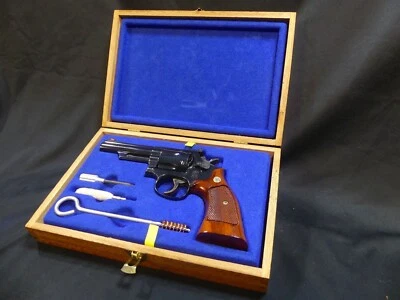 K4T ROYAL Smith & Wesson Presentation Case Liners 4" K FRAME + Tray Top insert - Image 1 of 4